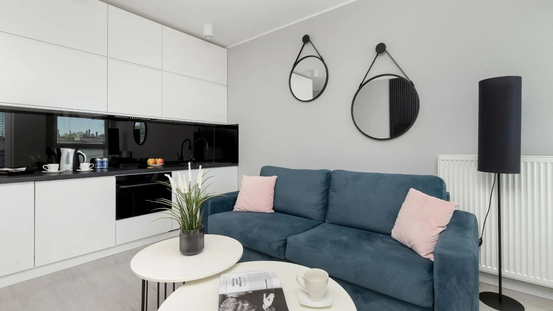 Bastion Walowa Studio With Parking Gdansk By Renters Prestige