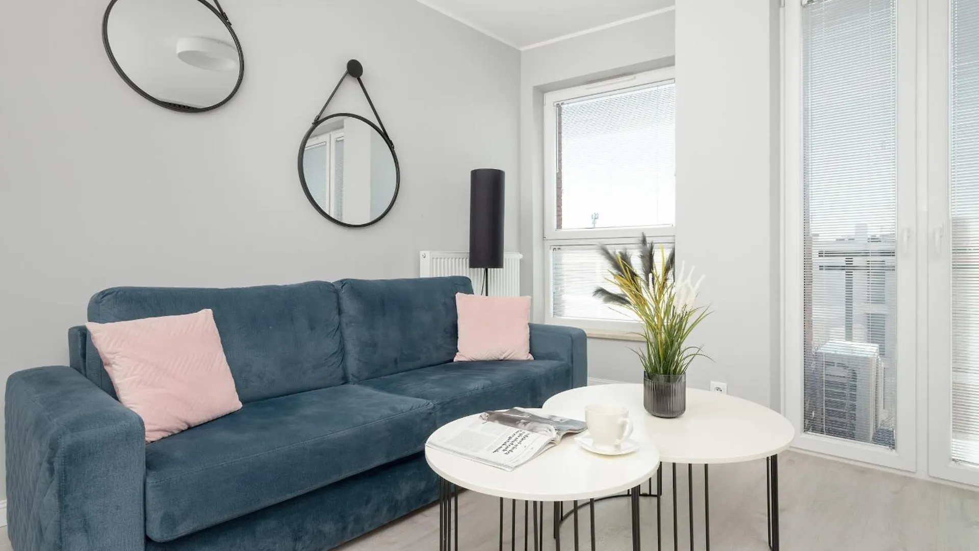 Bastion Walowa Studio With Parking Gdansk By Renters Prestige Lägenhet