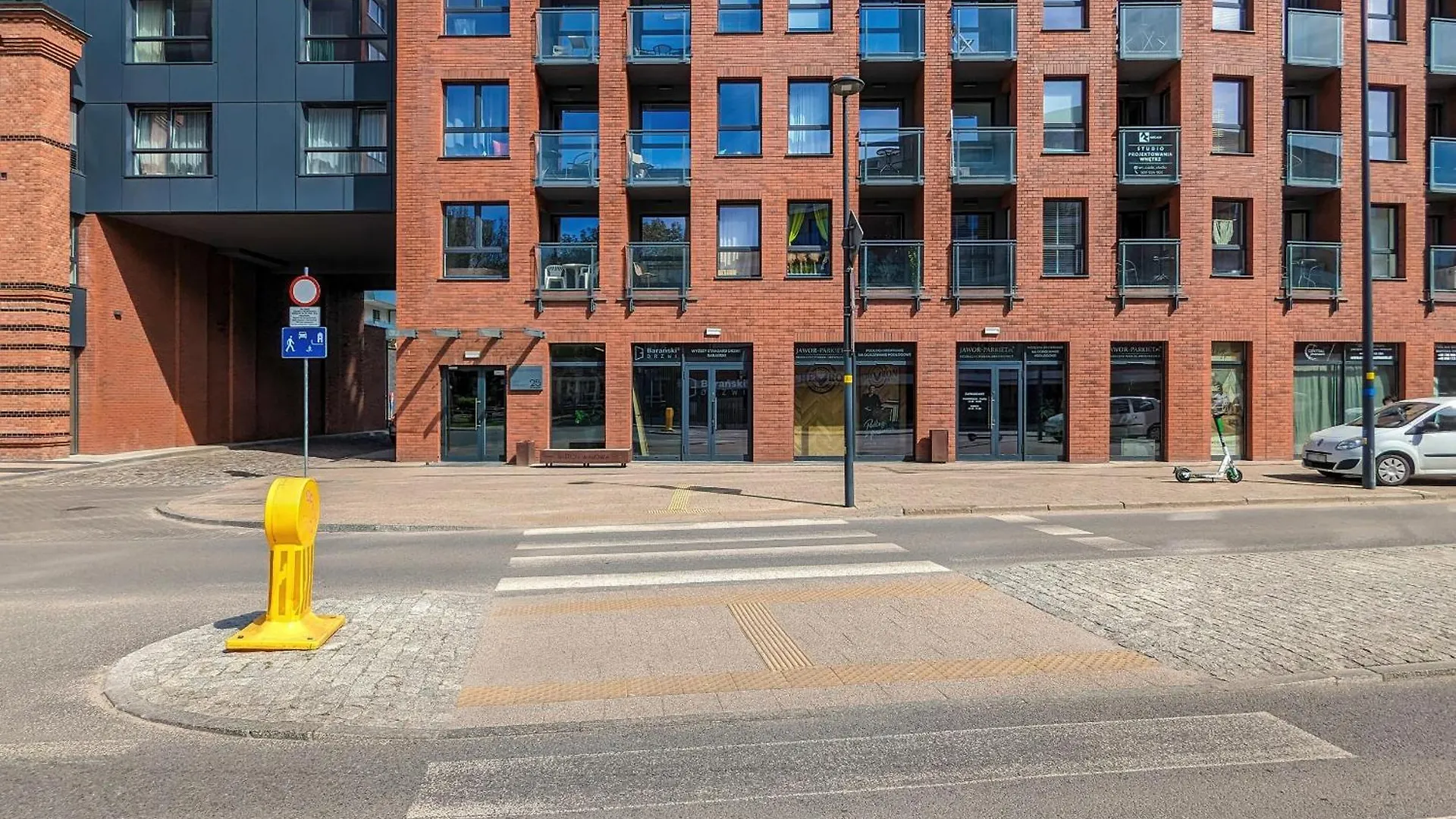 Bastion Walowa Studio With Parking Gdansk By Renters Prestige Polen